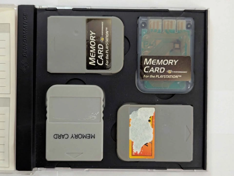 PlayStation 1 Memory Card Lot with Case - photo 2