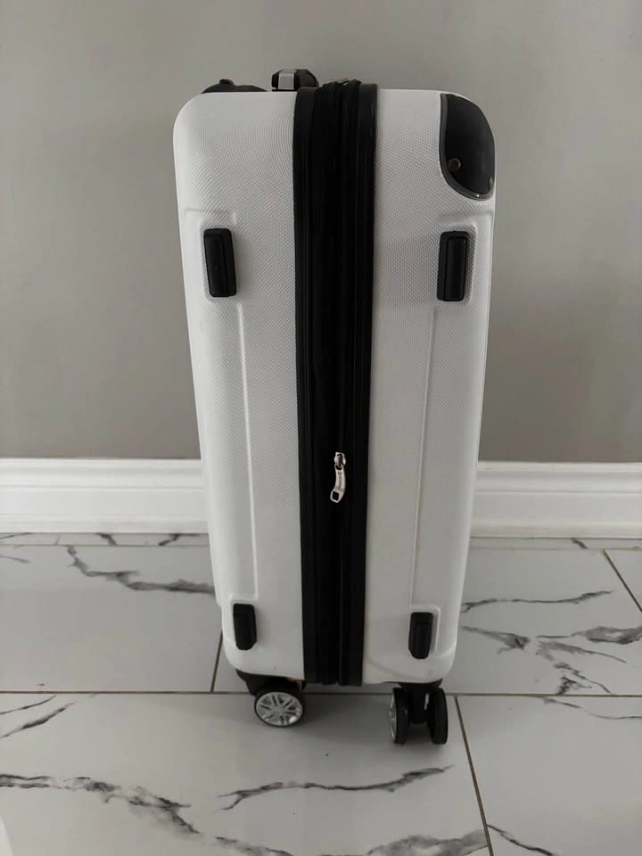 24” White Hardshell Luggage / Suitcase - photo 5