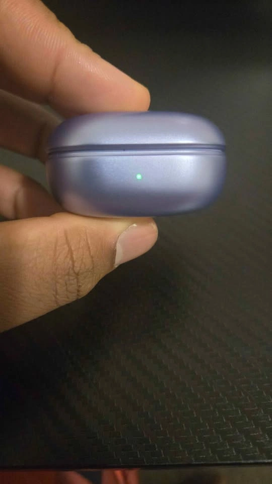 Samsung Galaxy Buds Pro Charging Case - photo 3