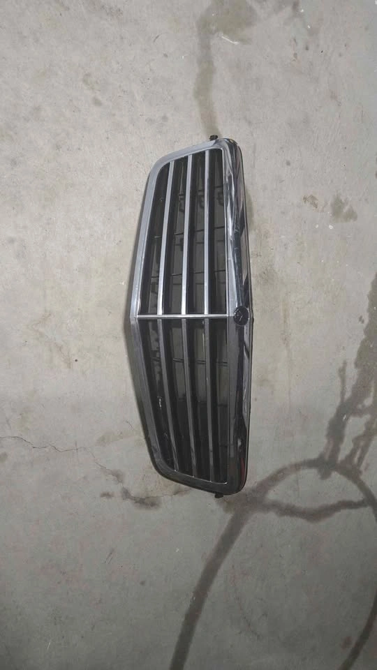 Front Upper Grille for Mercedes-Benz E-Class W212 - photo 4