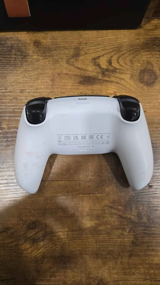 Sony PlayStation 5 DualSense Wireless Controller for parts or re - photo 2