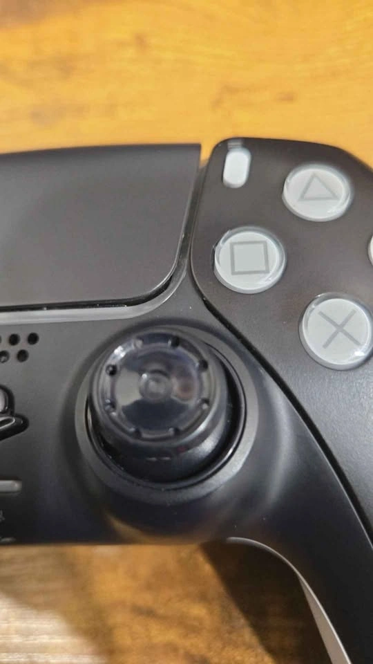 Sony PlayStation 5 DualSense Wireless Controller for parts or re - photo 4