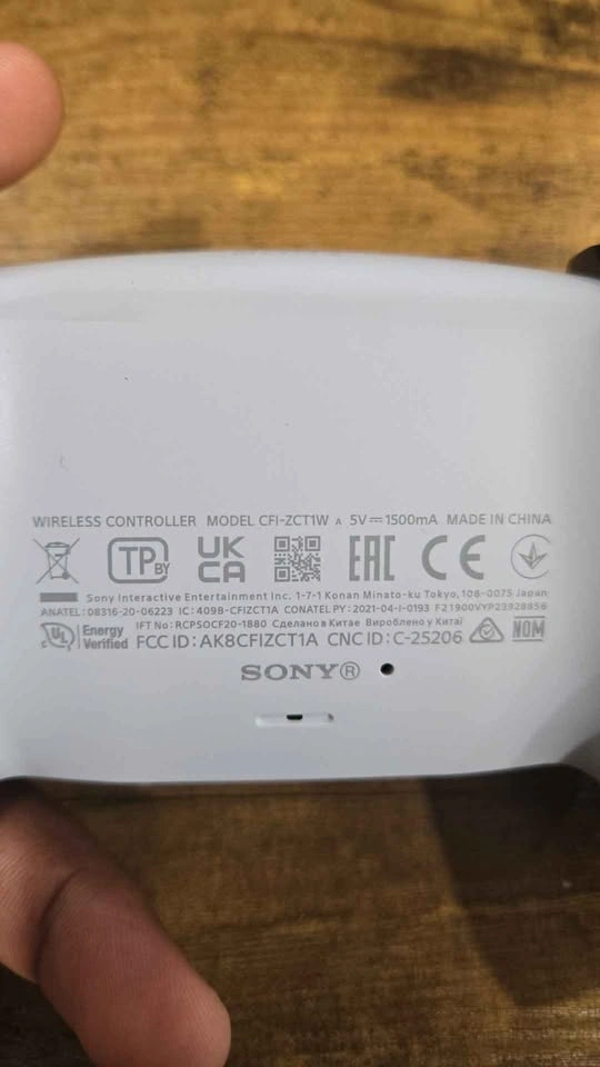 Sony PlayStation 5 DualSense Wireless Controller for parts or re - photo 5