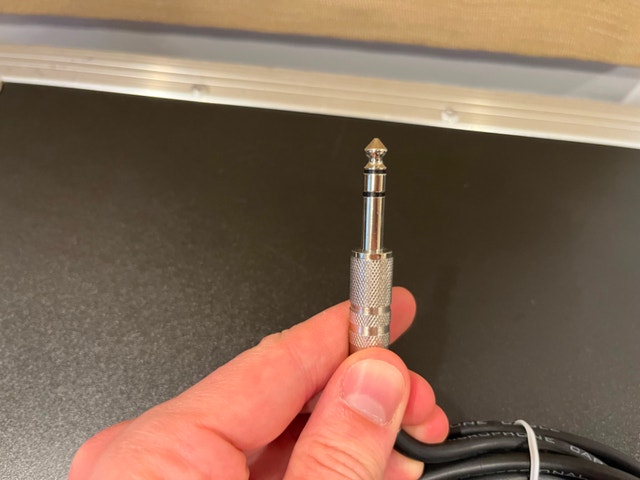 TRS to XLR Female 10 Foot Cable - photo 2