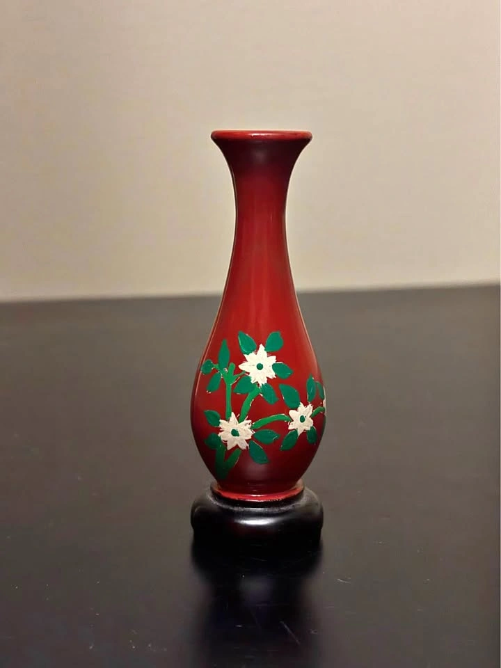 Vintage Asian Lacquerware Floral Miniature Vase with Stand