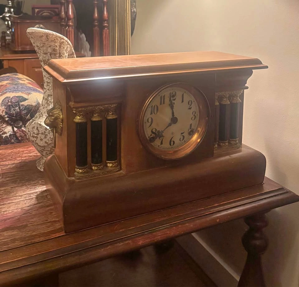 Antique Wm. L. Gilbert Mantel Clock - Project Piece