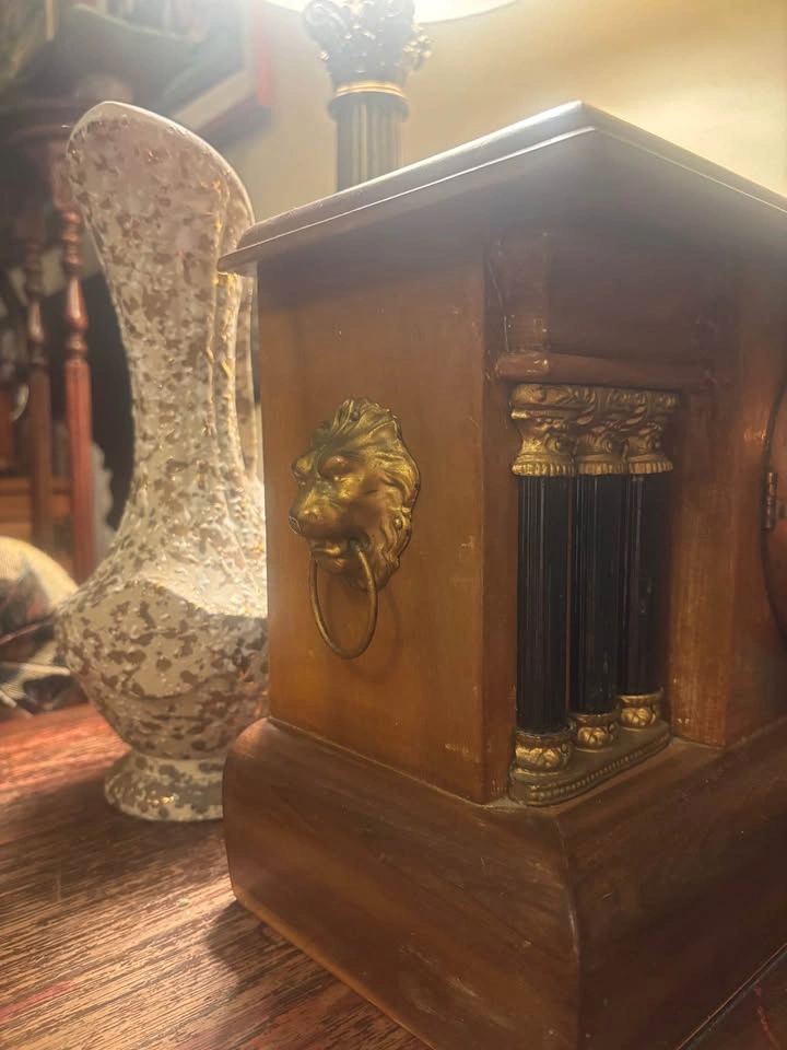 Antique Wm. L. Gilbert Mantel Clock - Project Piece - photo 2