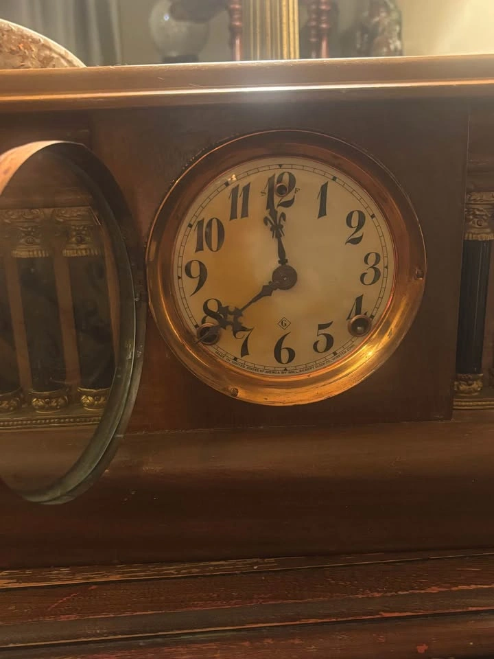 Antique Wm. L. Gilbert Mantel Clock - Project Piece - photo 5
