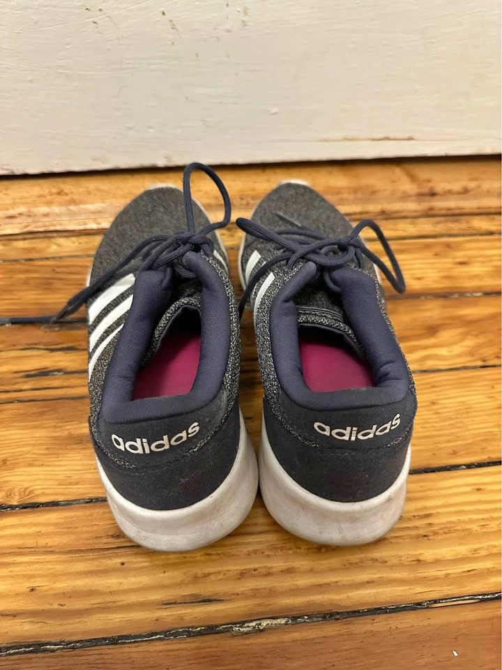 Adidas Cloudfoam Running Shoes. Women’s Size 6.5. Pickup in Park