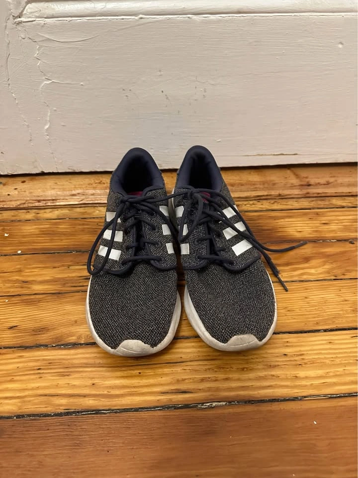 Adidas Cloudfoam Running Shoes. Women’s Size 6.5. Pickup in Park - photo 4
