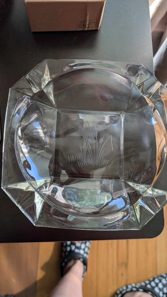 Vintage heavy glass ashtray - photo 2