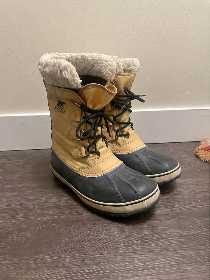 Sorel Men’s Waterproof Winter Boots | Size US 8 / EU 41