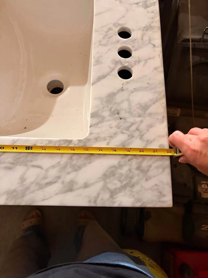 24” Bathroom Vanity w/ Marble Top & Undermount Sink - photo 4