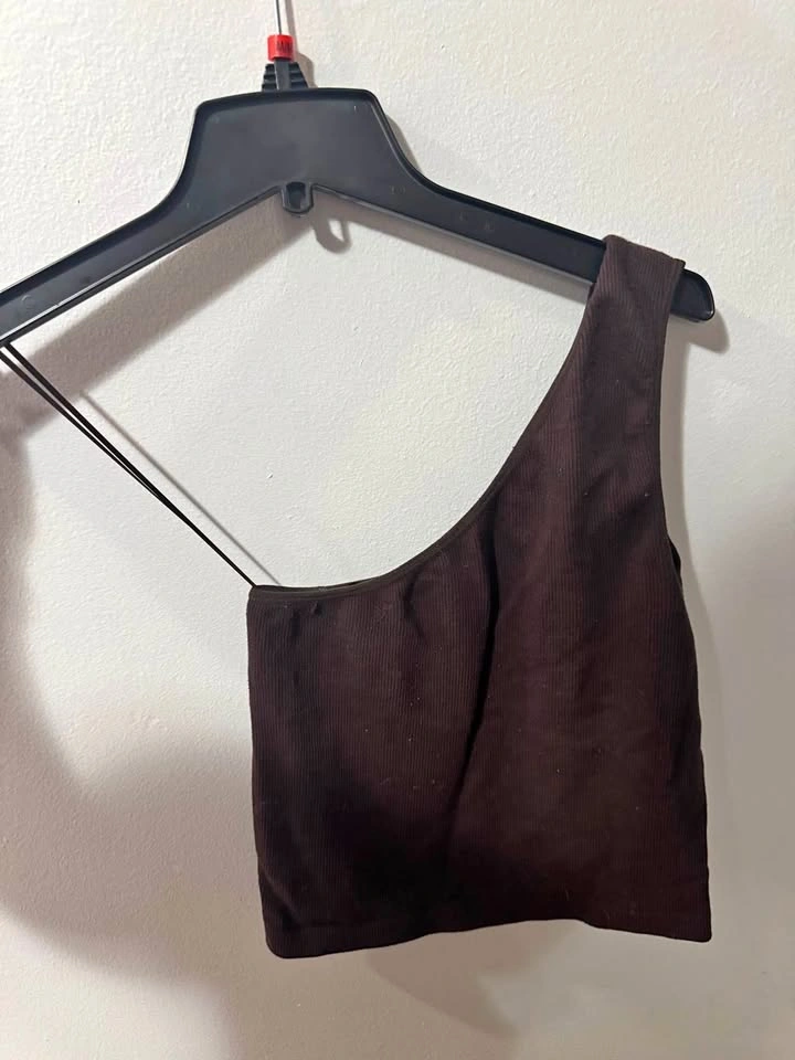 CLOSET CLEANOUT - woman's clothes