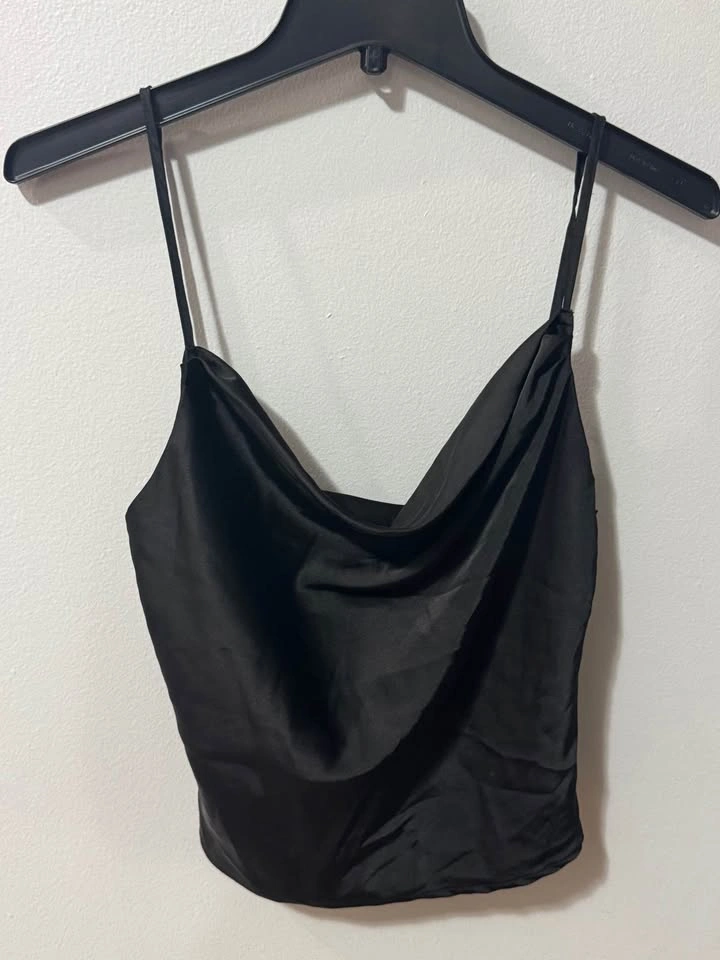 CLOSET CLEANOUT - woman's clothes - photo 4