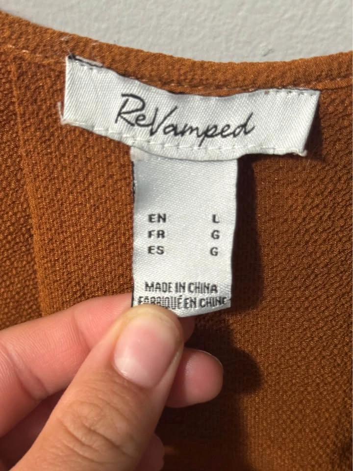 CLOSET CLEANOUT - woman's clothes - photo 3