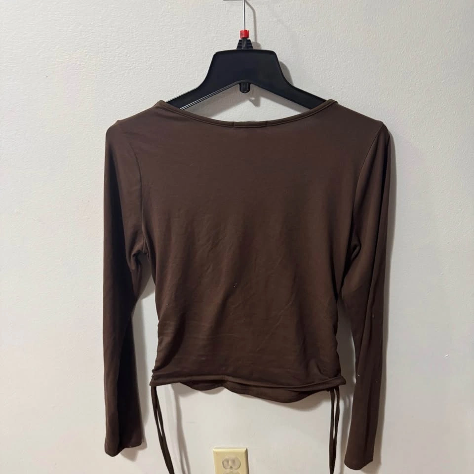 CLOSET CLEANOUT - woman's clothes - photo 2