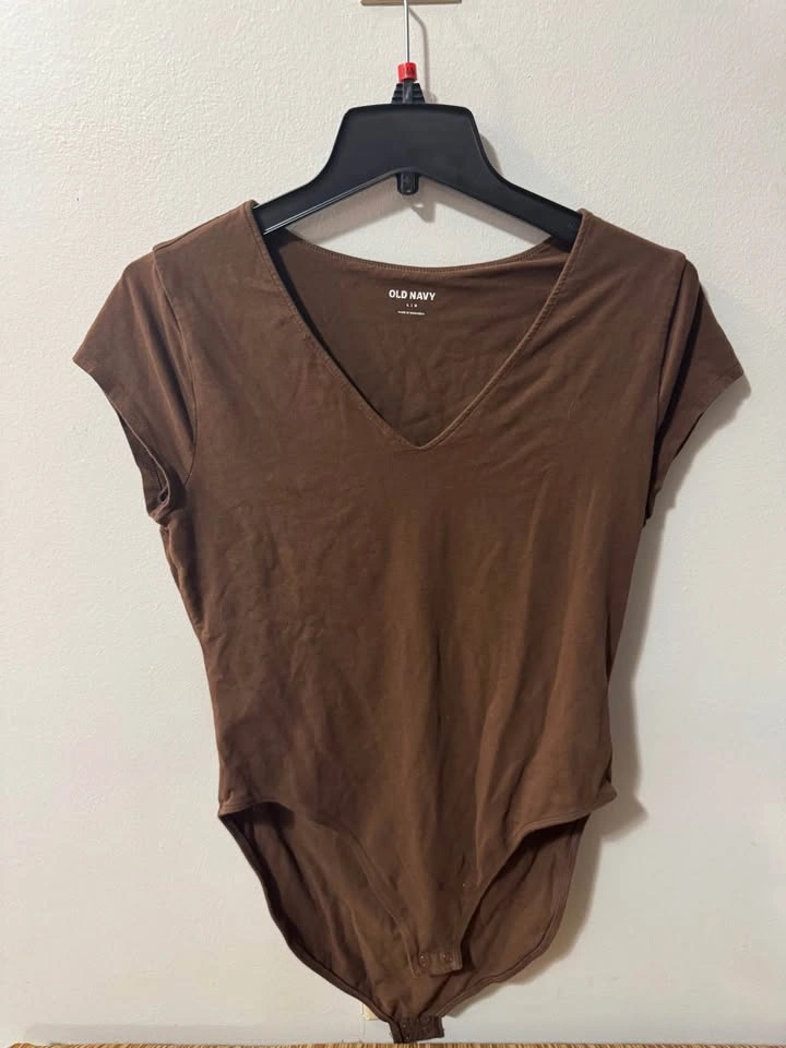 CLOSET CLEANOUT - woman's clothes - photo 5