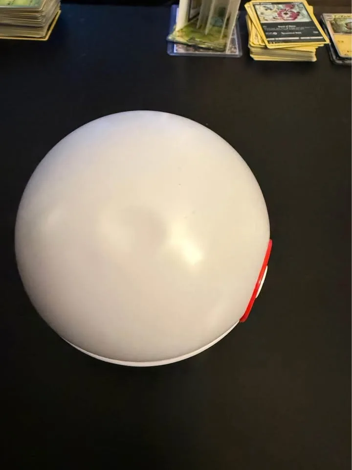 Pokémon cards for sale image indicator(2)