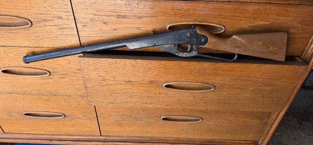 Vintage Daisy Model 102 Pump BB