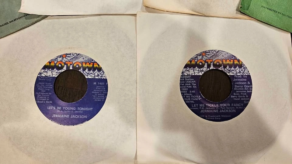 Jacksons Records Jermaine and Millie Jackson Motown 45 RPM - photo 5