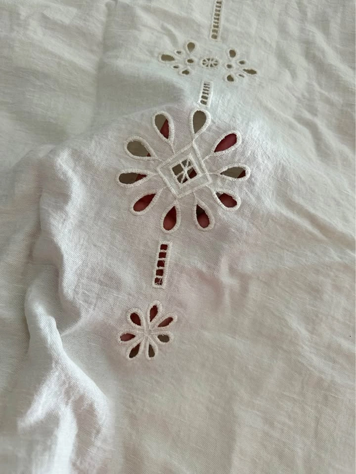 Large ZARA creamy Embroidered Midi Skirt - photo 2
