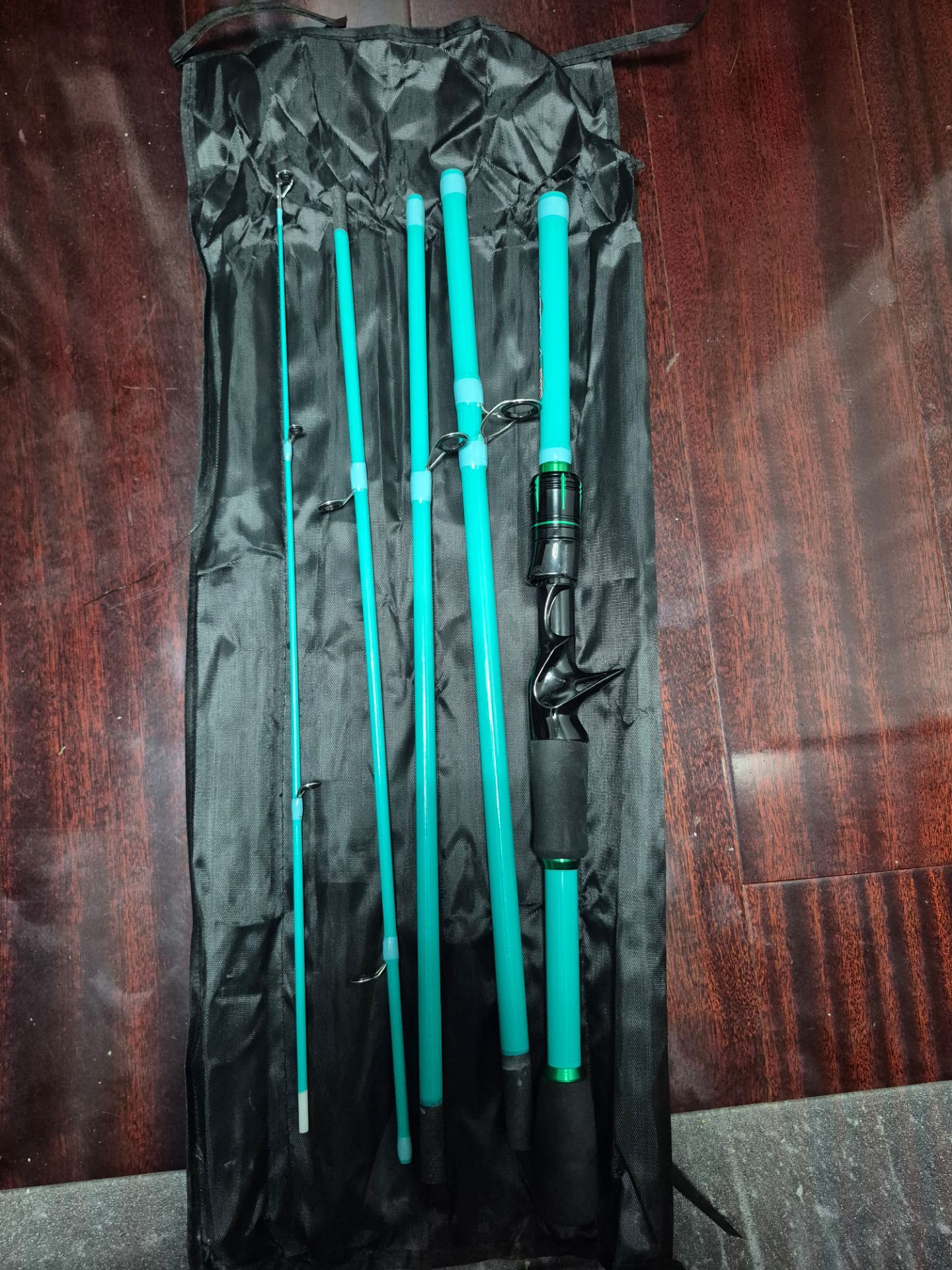 Fishing Rod 5 piece travel NEW