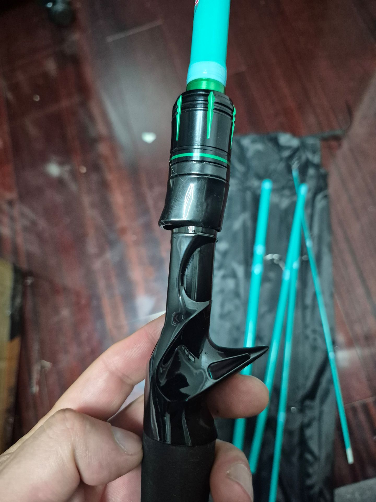Fishing Rod 5 piece travel NEW - photo 3
