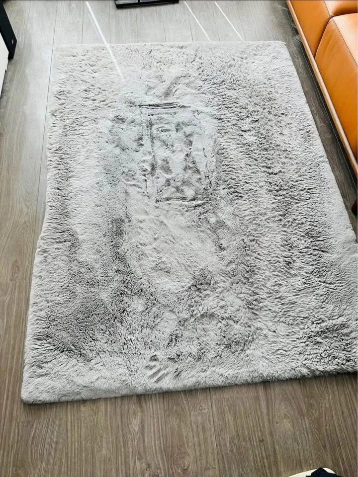 Coffee Table + Faux Fur Area Rug image indicator(6)