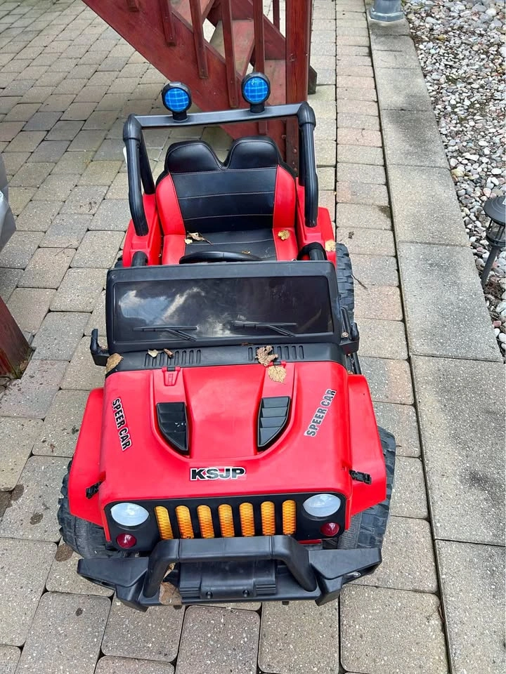 Kids ride on two seat electric jeep - not working