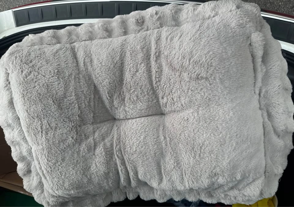 Serenity Pets Collection Luxury Textured Cuddler Bed - photo 4