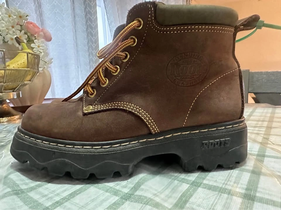 Roots Tuff Leather Boots Size 6 Women Unisex - photo 5