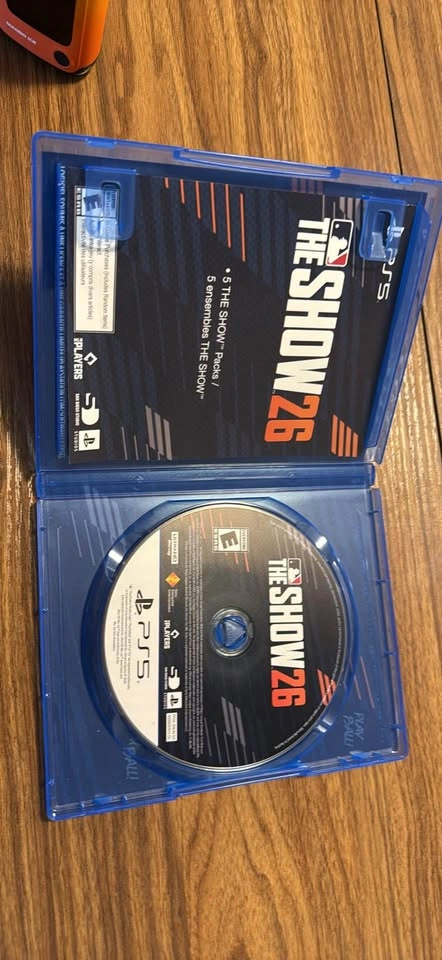 MLB The Show 26 - PlayStation 5 disk - photo 3