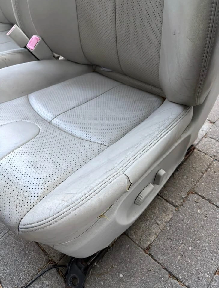 G37x front seats - photo 3