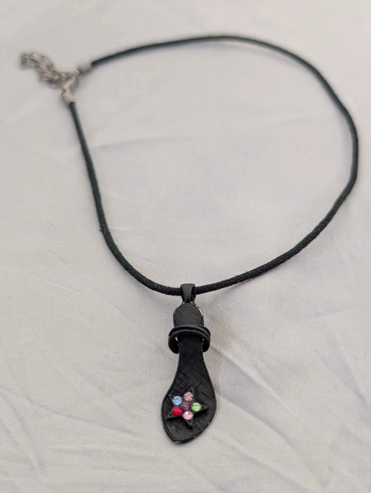 Black Cord Sandal Pendant Necklace with Rhinestones - photo 3