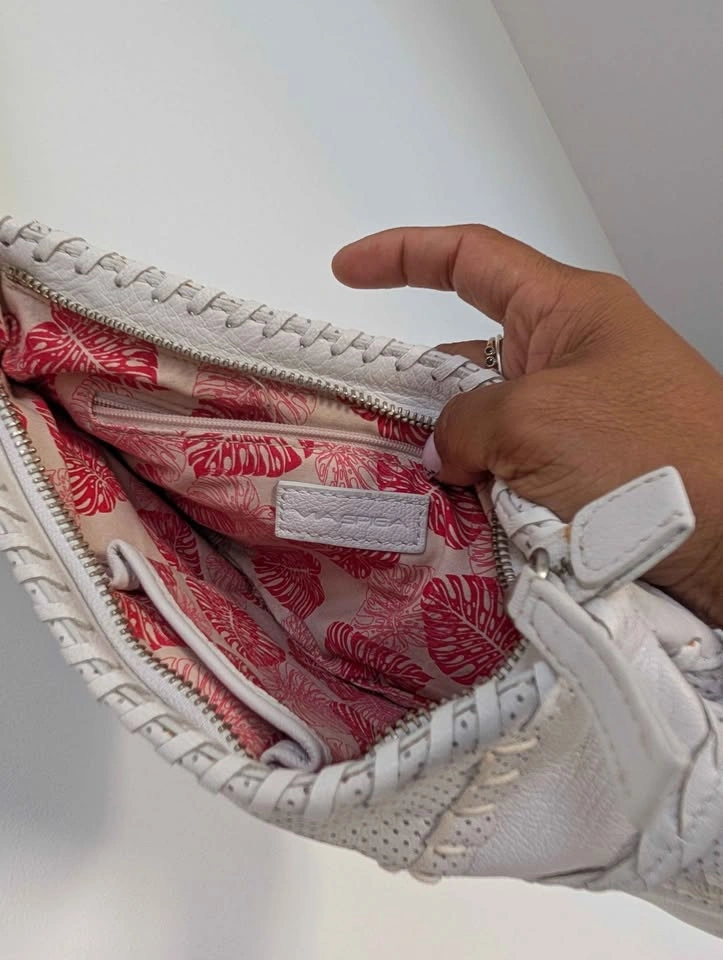 Via Spiga White Leather Wristlet Bag - photo 4