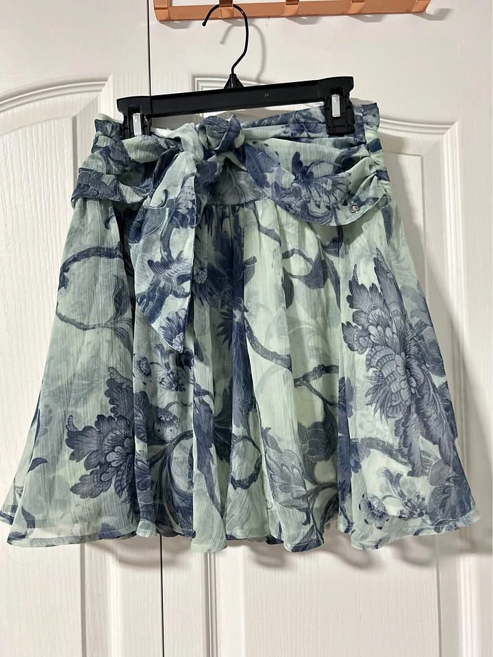Guess Aman Floral Skirt