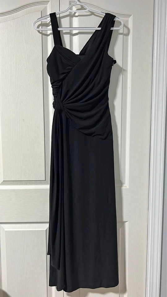 Nueva Black Dress