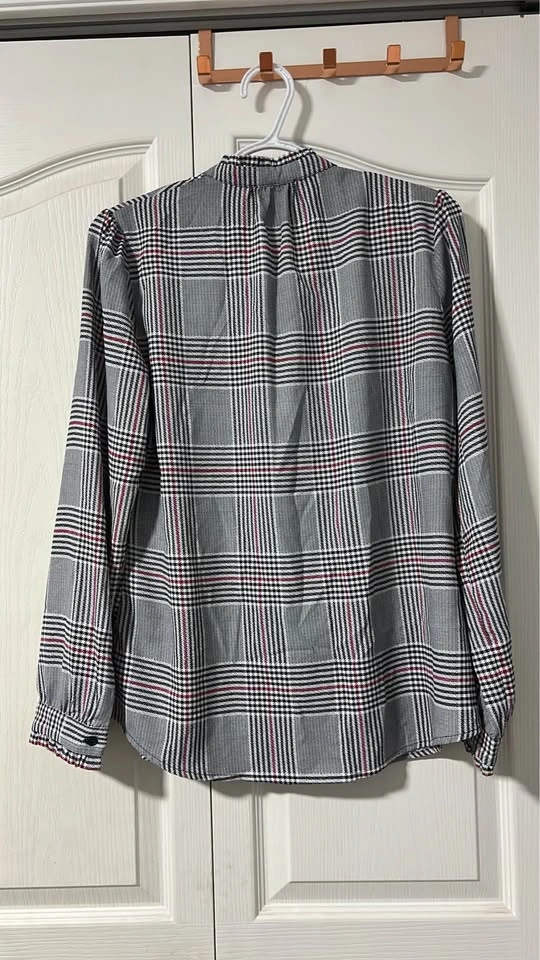 Le Château Plaid Button-Down Blouse - photo 2