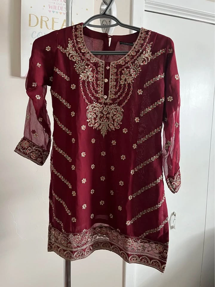 India/Pakistani dress kids size
