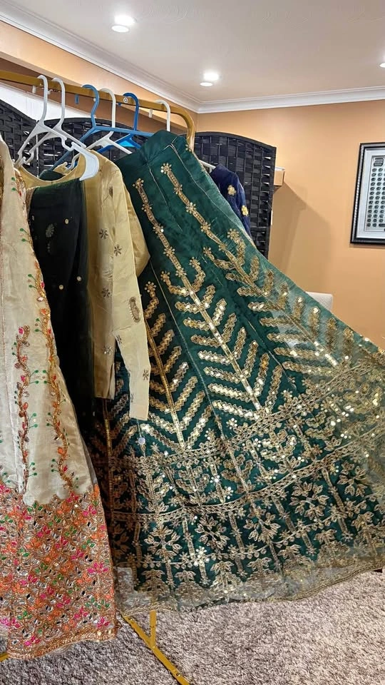Mehndi lehnga