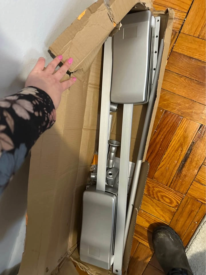 Adjustable Pull-Down Closet Rod - photo 2