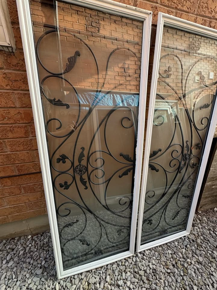 Vintage & Decorative Windows and Doors for Sale - photo 4