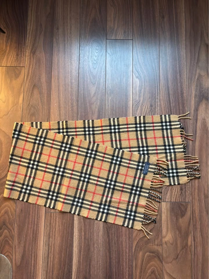 Burberry Cashmere Scarf Novacheck - photo 3