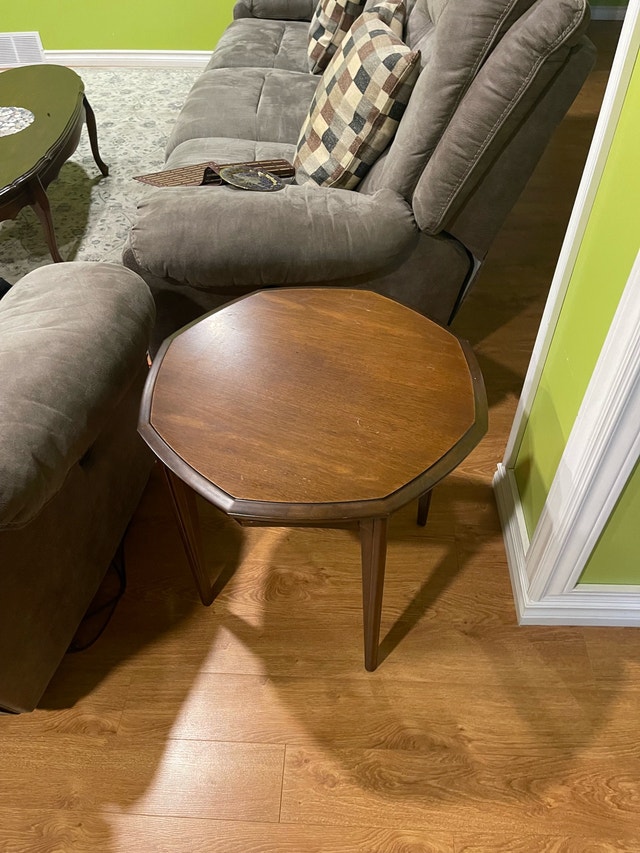 Coffee Table and End Table - photo 5