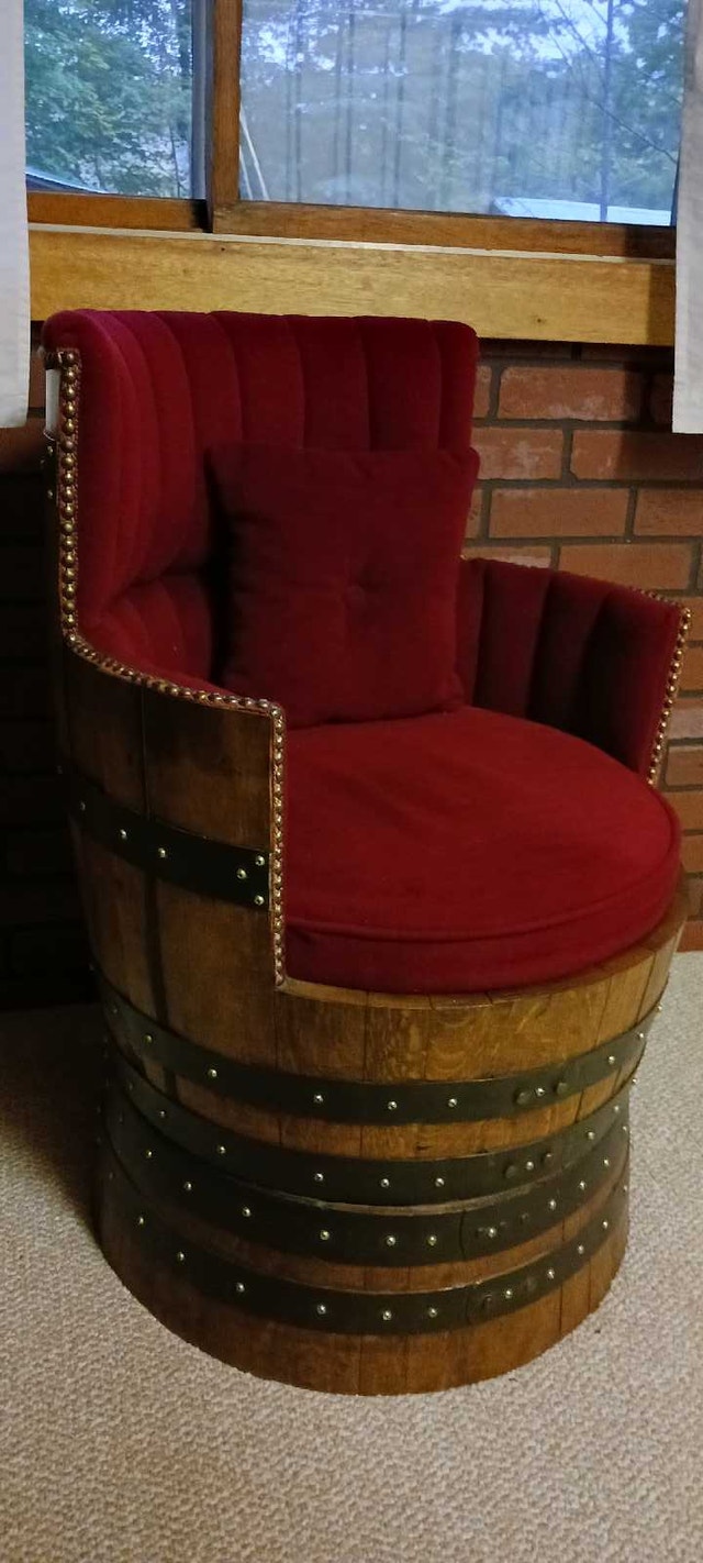 Custom Oak Whiskey Barrel Chairs - photo 2