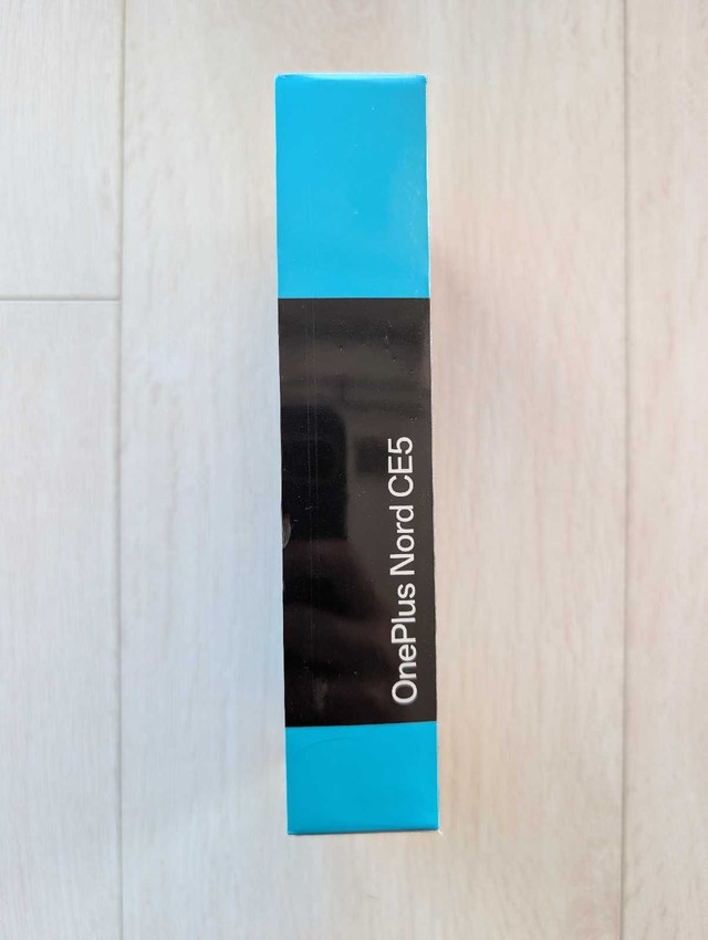 New OnePlus Nord CE 5 256GB Black BNIB Sealed - photo 2