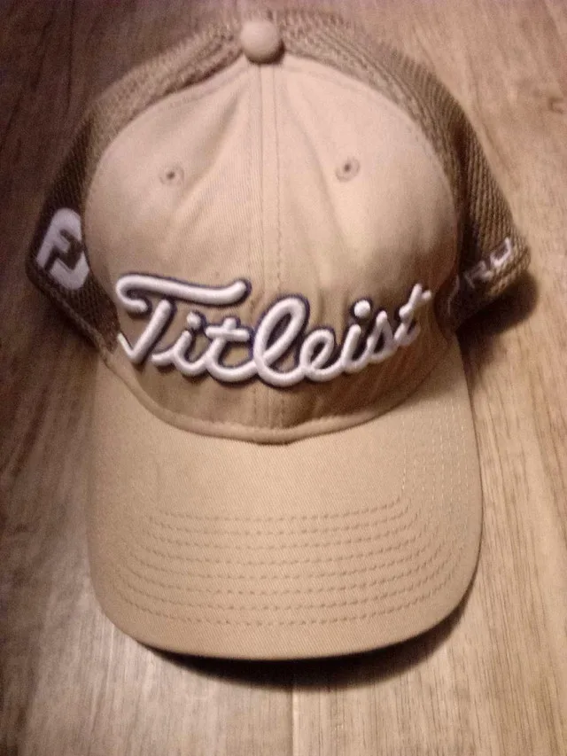 Titleist Pro V1 Hat thumbnail