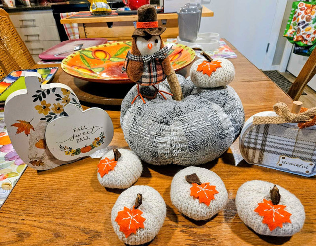 Fall Decorating Display
