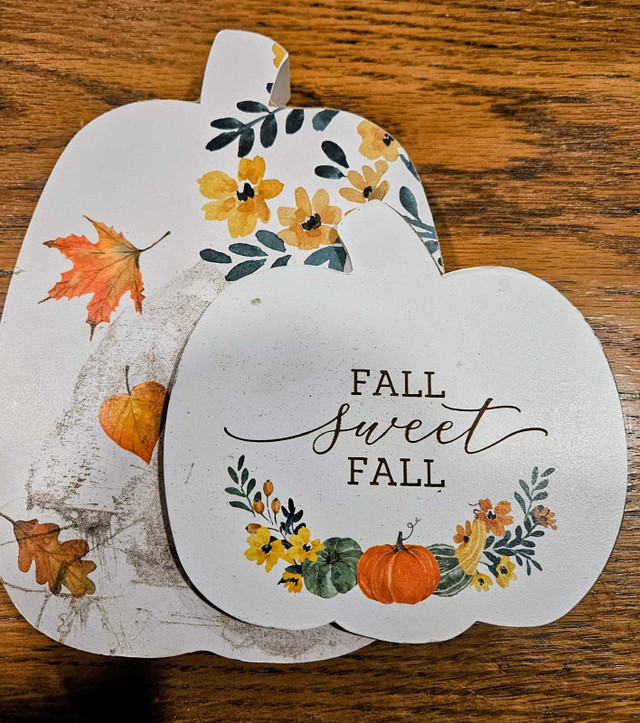 Fall Decorating Display - photo 2
